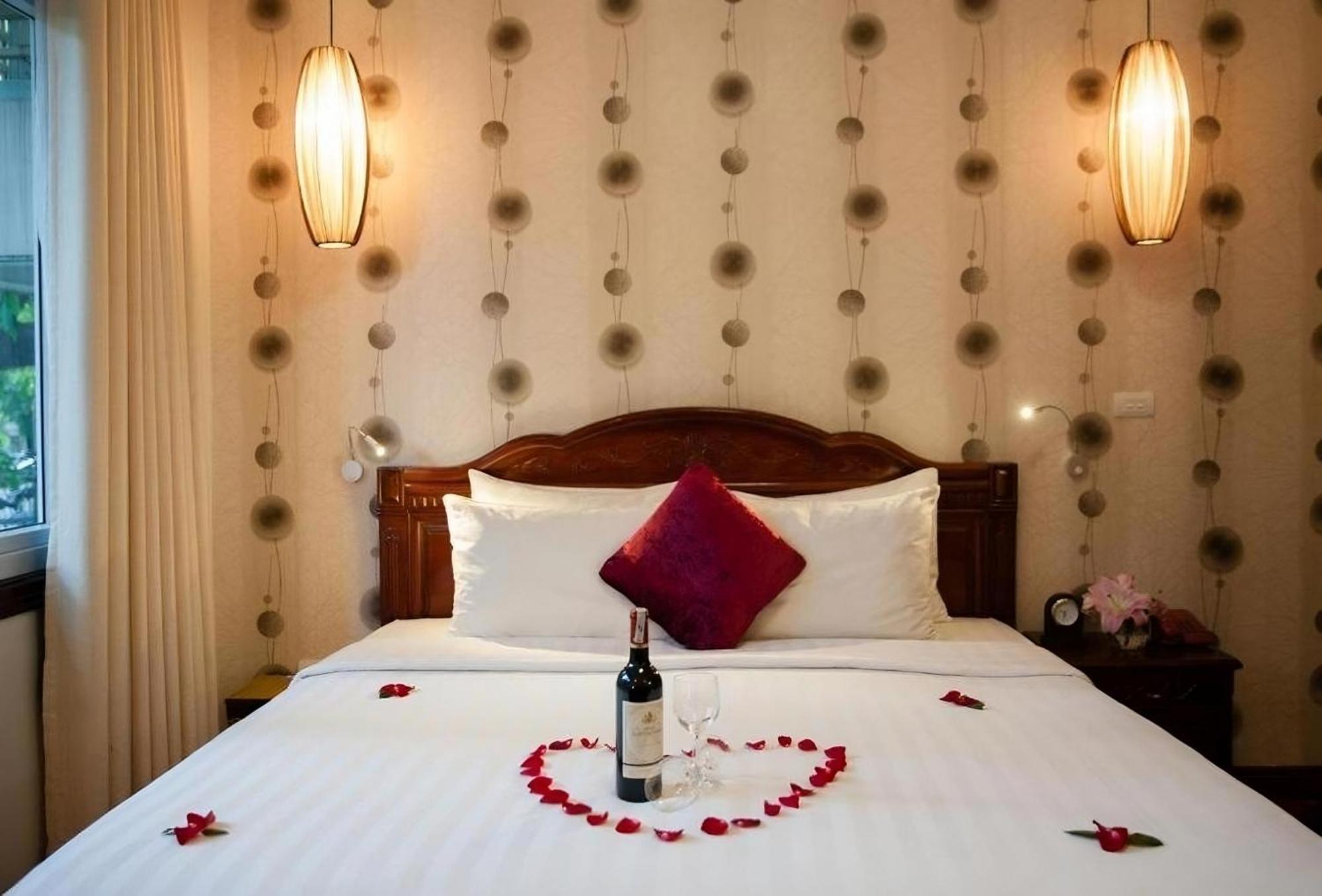 Hanoi Golden Moon Hotel & Travel מראה חיצוני תמונה